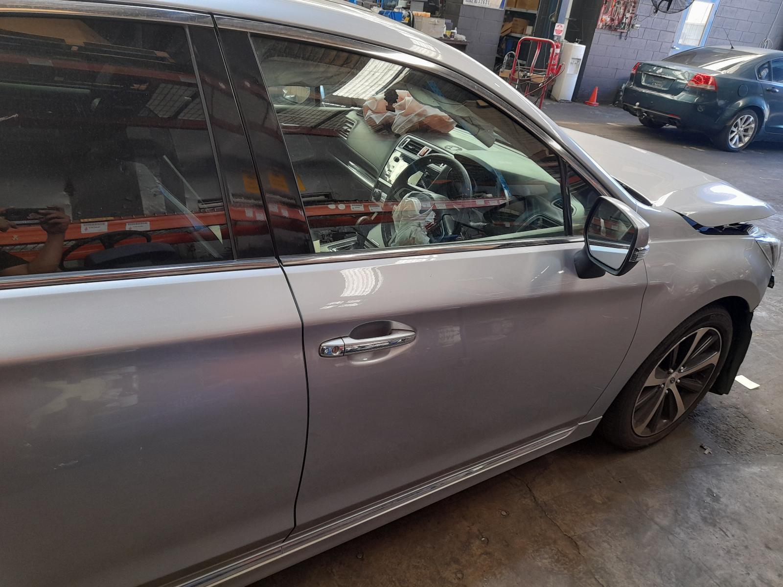 View Auto part Right Front Door Subaru Liberty 2015