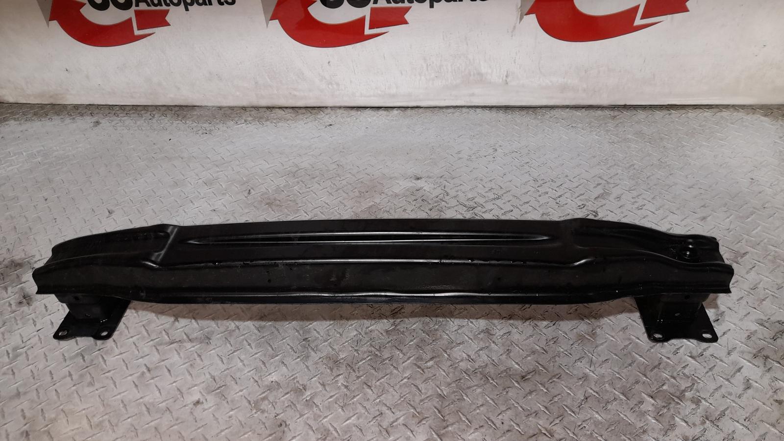 View Auto part R/Bar Bracket/Reinfo Volkswagen Golf 2015