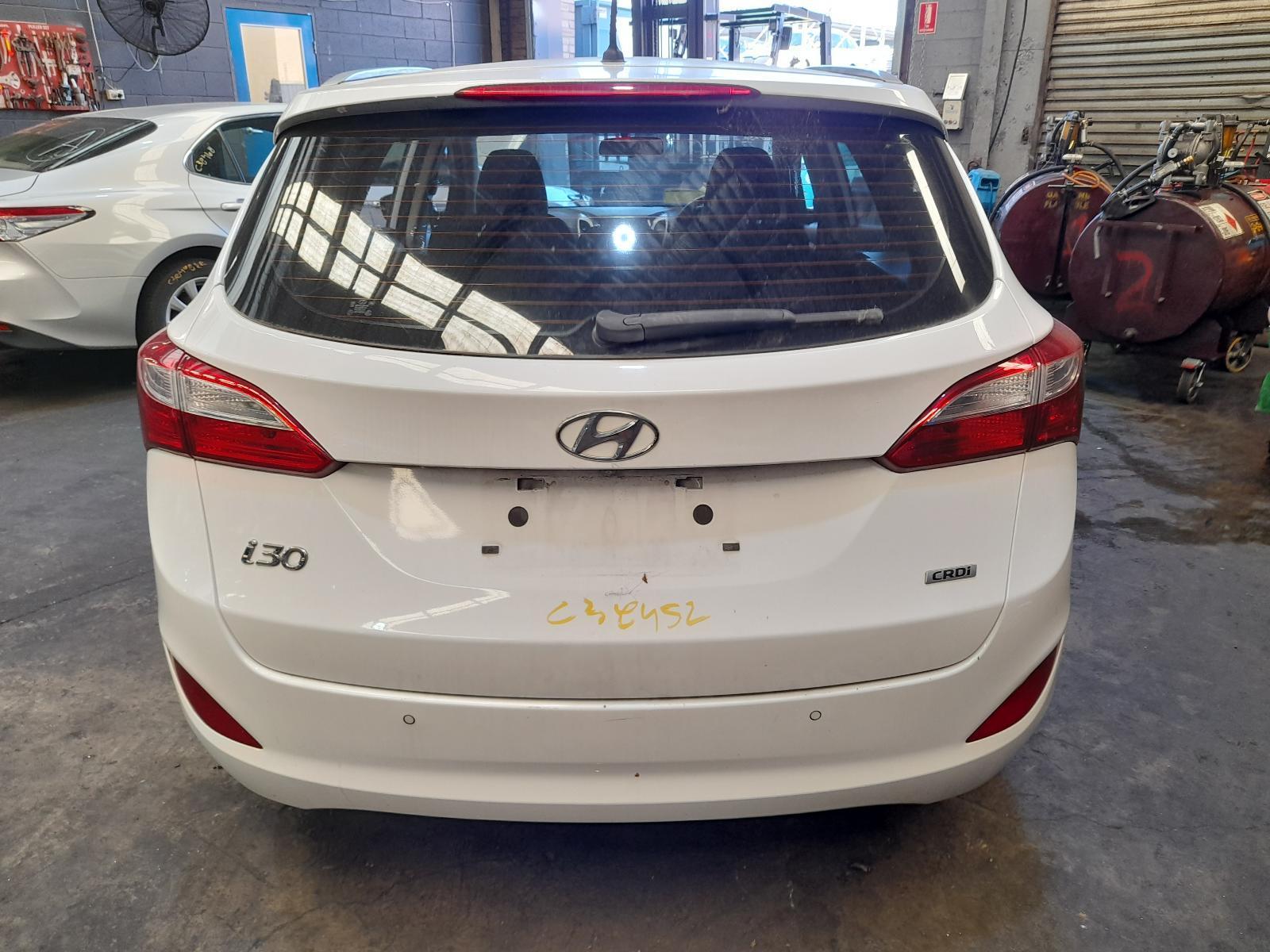 View Auto part Bootlid/Tailgate Hyundai I30 2015
