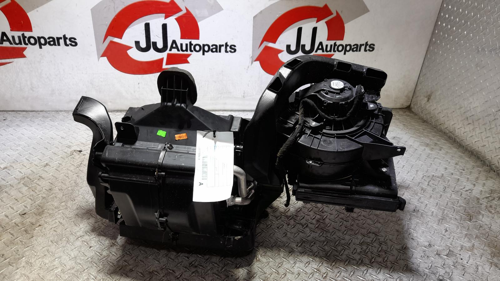 View Auto part Heater Core/Box Ford Transit 2018