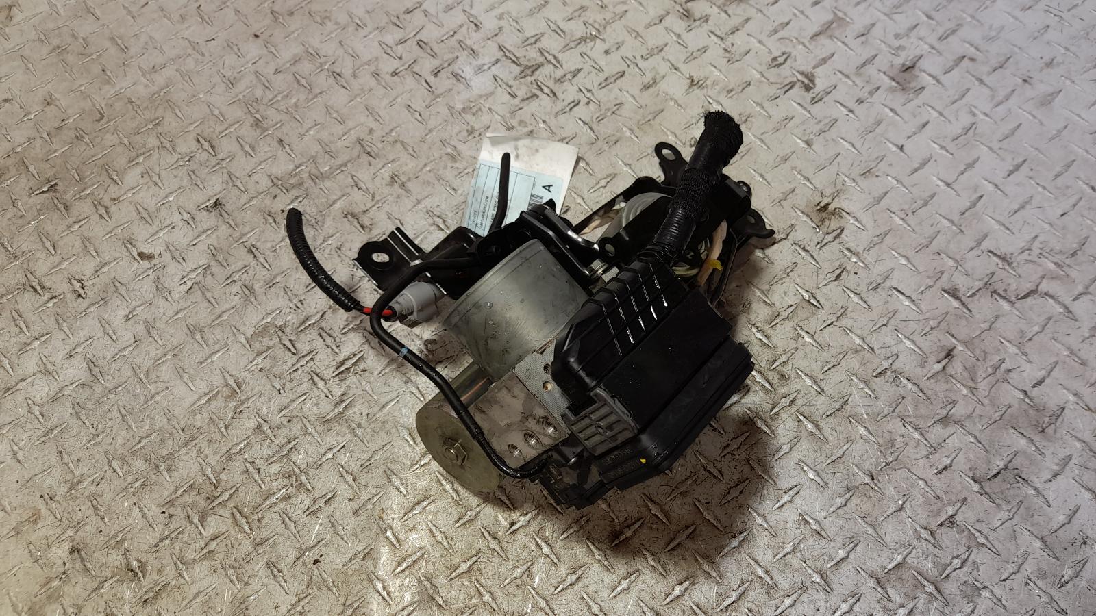 View Auto part Abs Pump/Modulator Toyota Kluger 2022