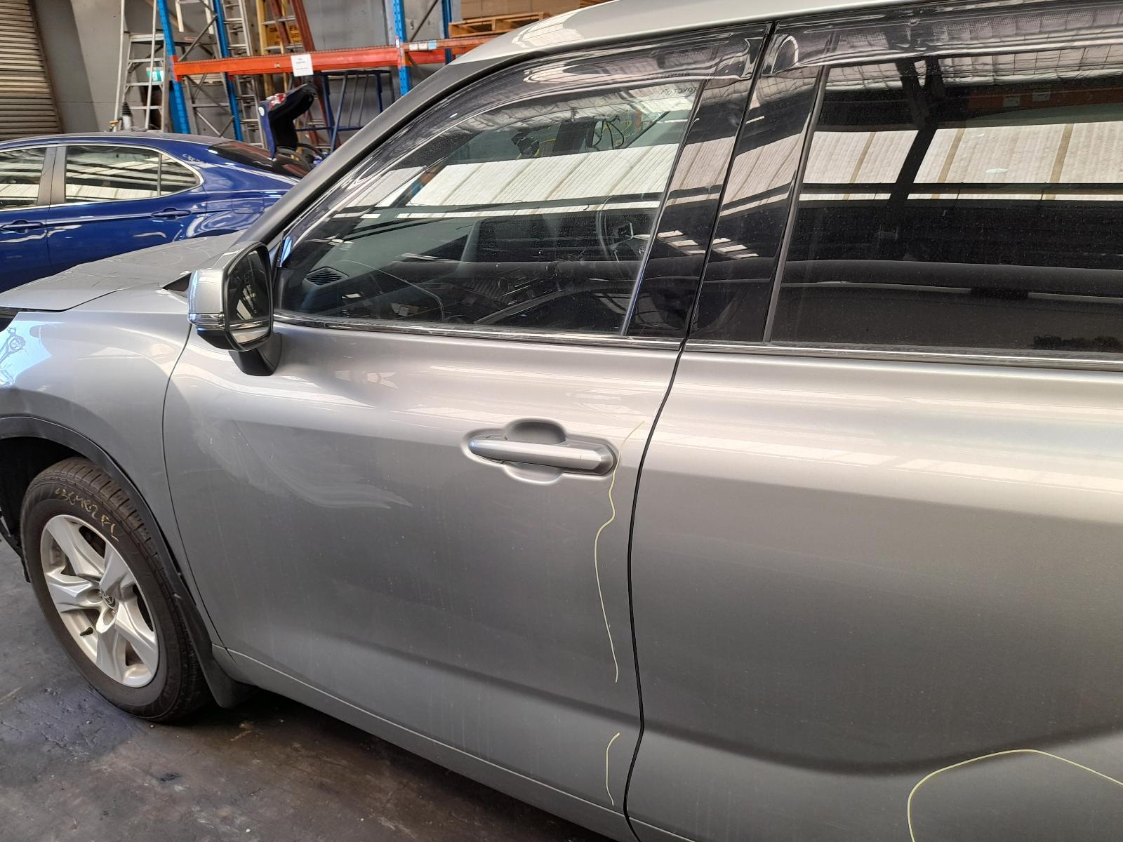 View Auto part Left Front Door Toyota Kluger 2022