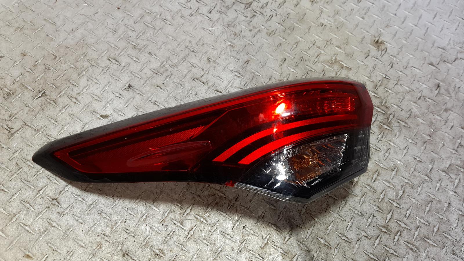 View Auto part Left Taillight Toyota Kluger 2022