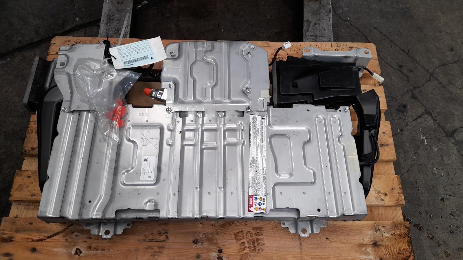 View Auto part High Voltage Battery Toyota Kluger 2022