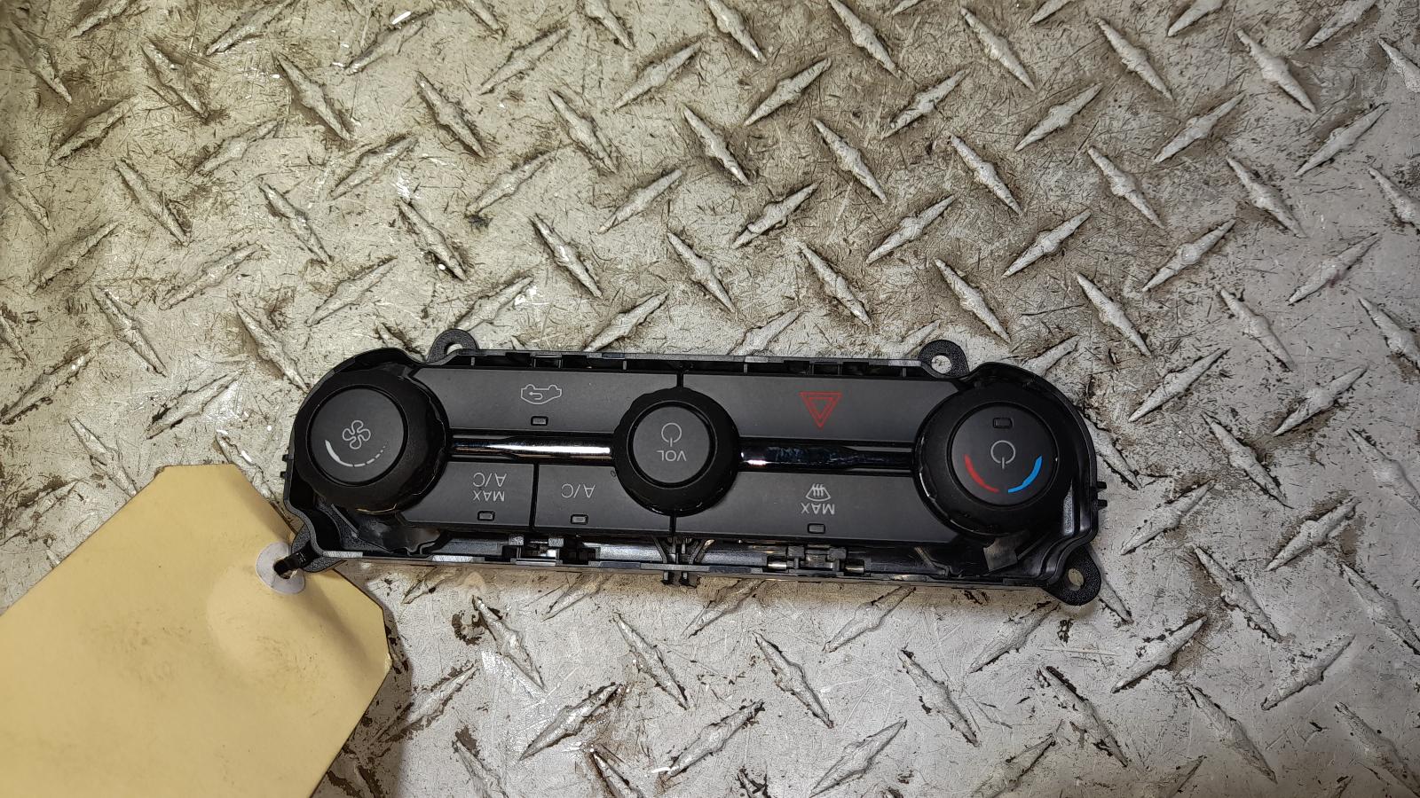 View Auto part Heater/Ac Controls Ford Ranger 2024