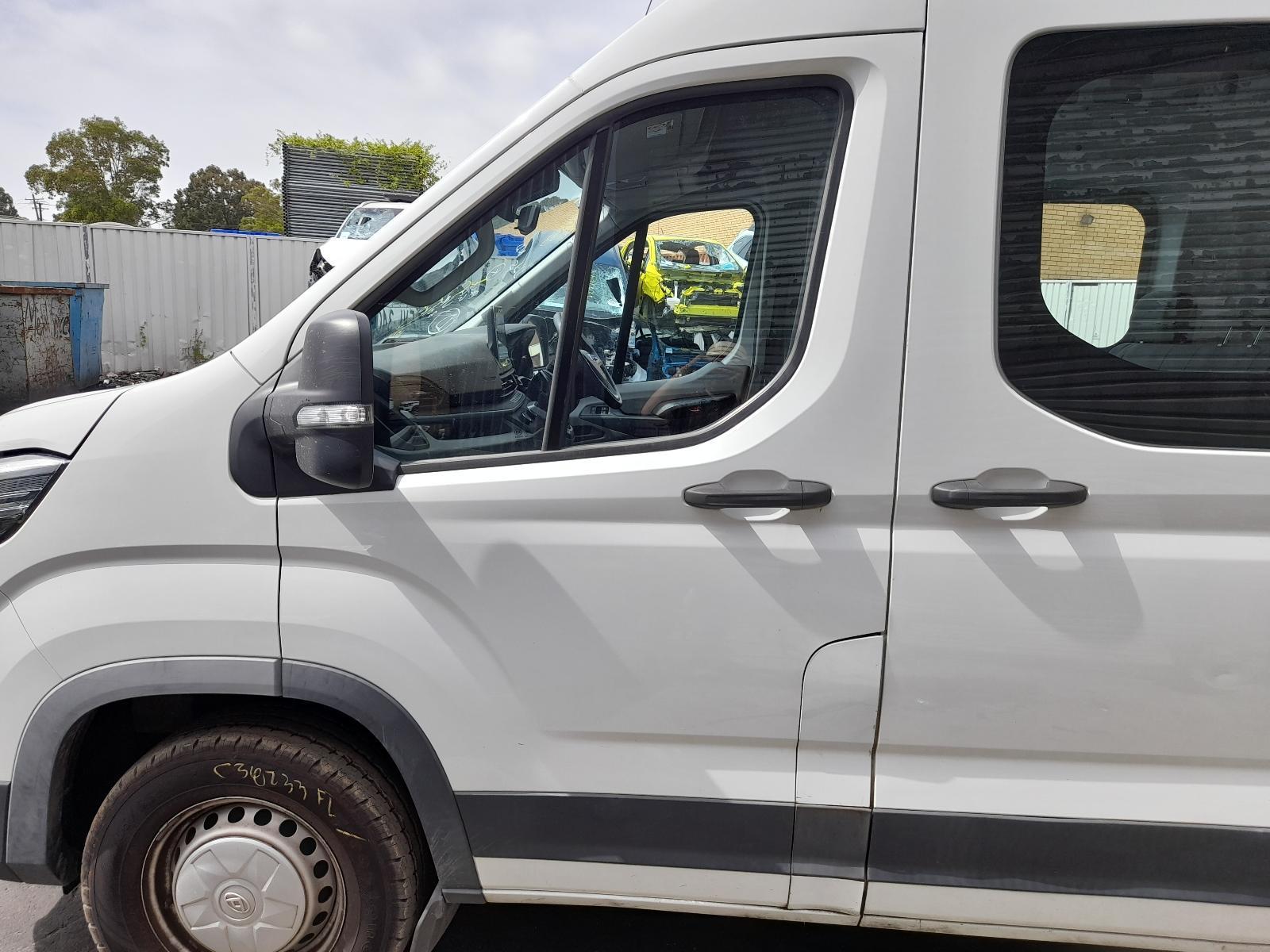 View Auto part Left Front Door Ldv Deliver 9 2022