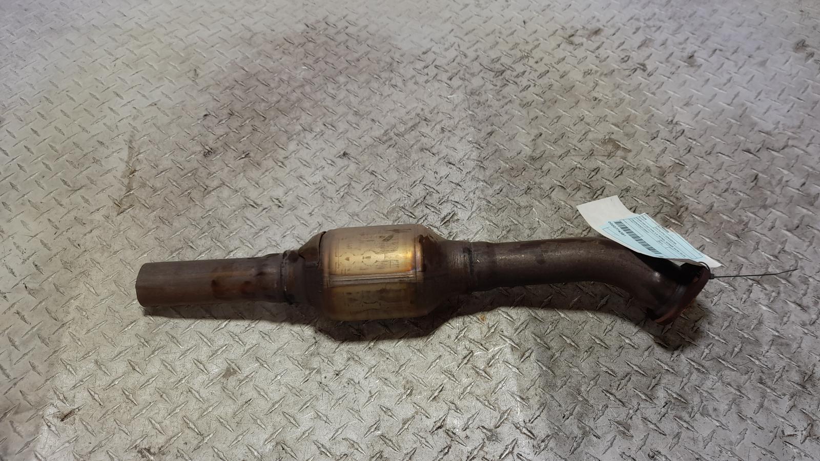 View Auto part Catalytic Converter Toyota Tarago 2016