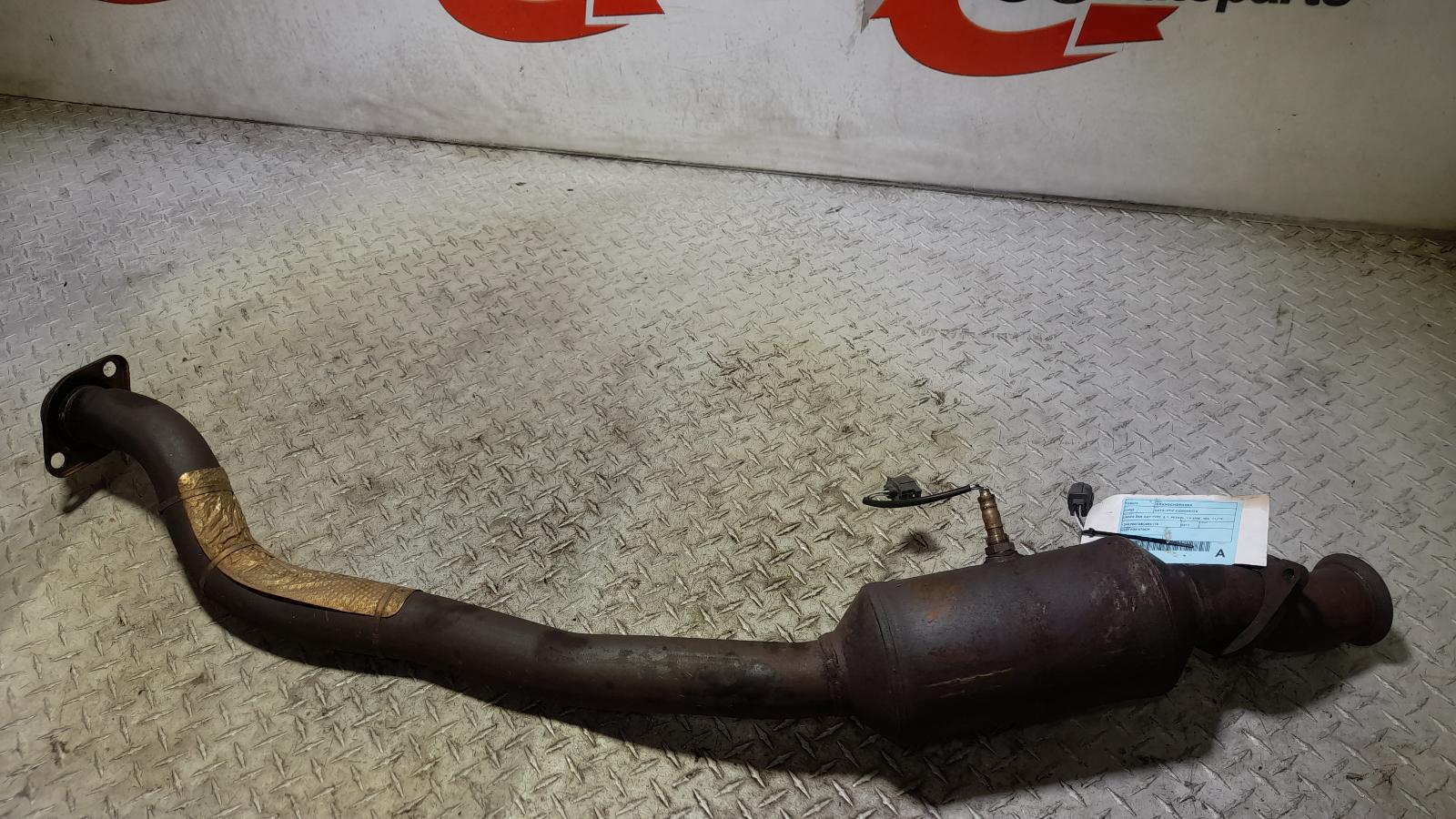 View Auto part Catalytic Converter Jeep Grandcherokee 2011