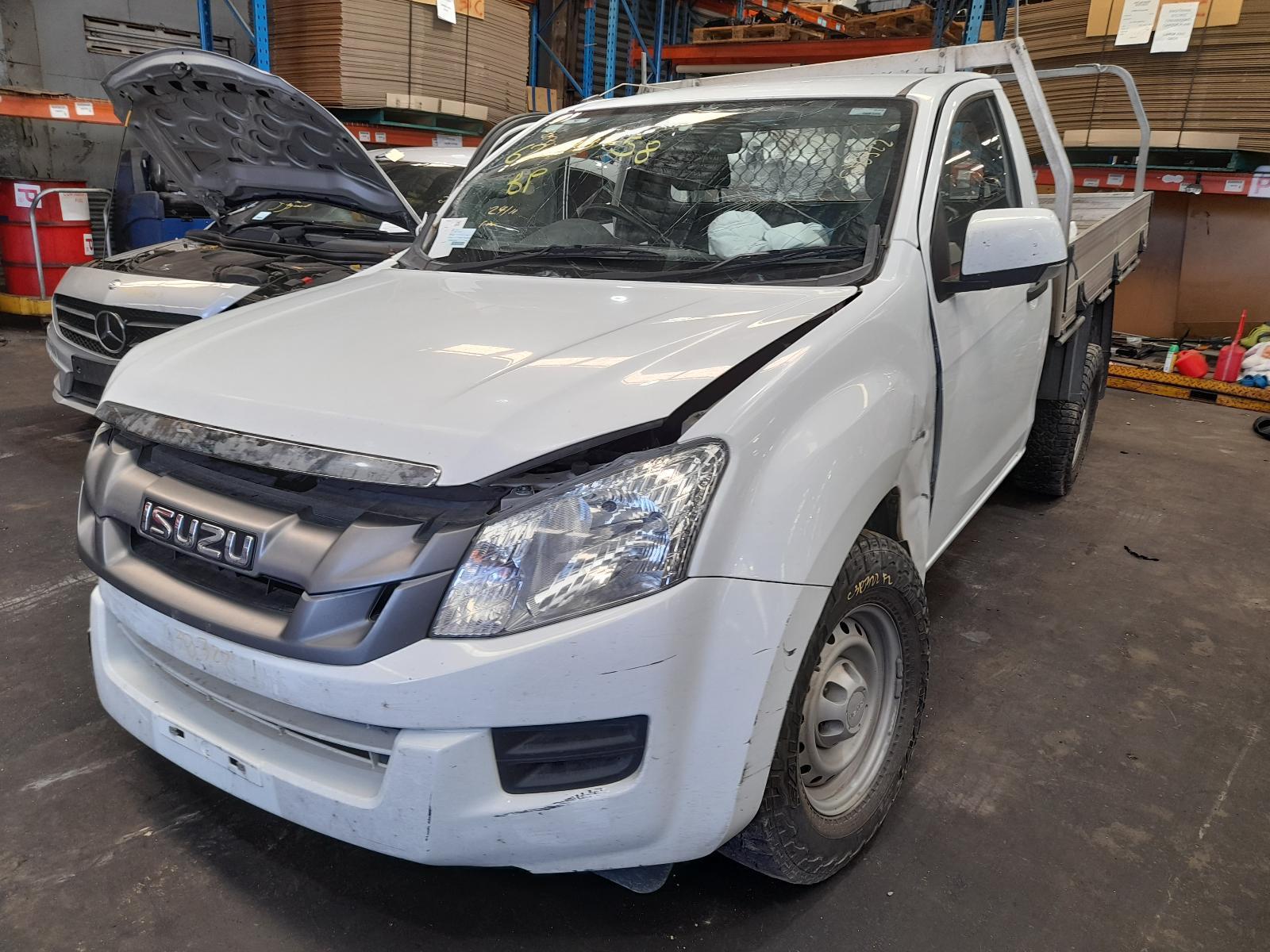 View Auto part Trans/Gearbox Isuzu Dmax 2016