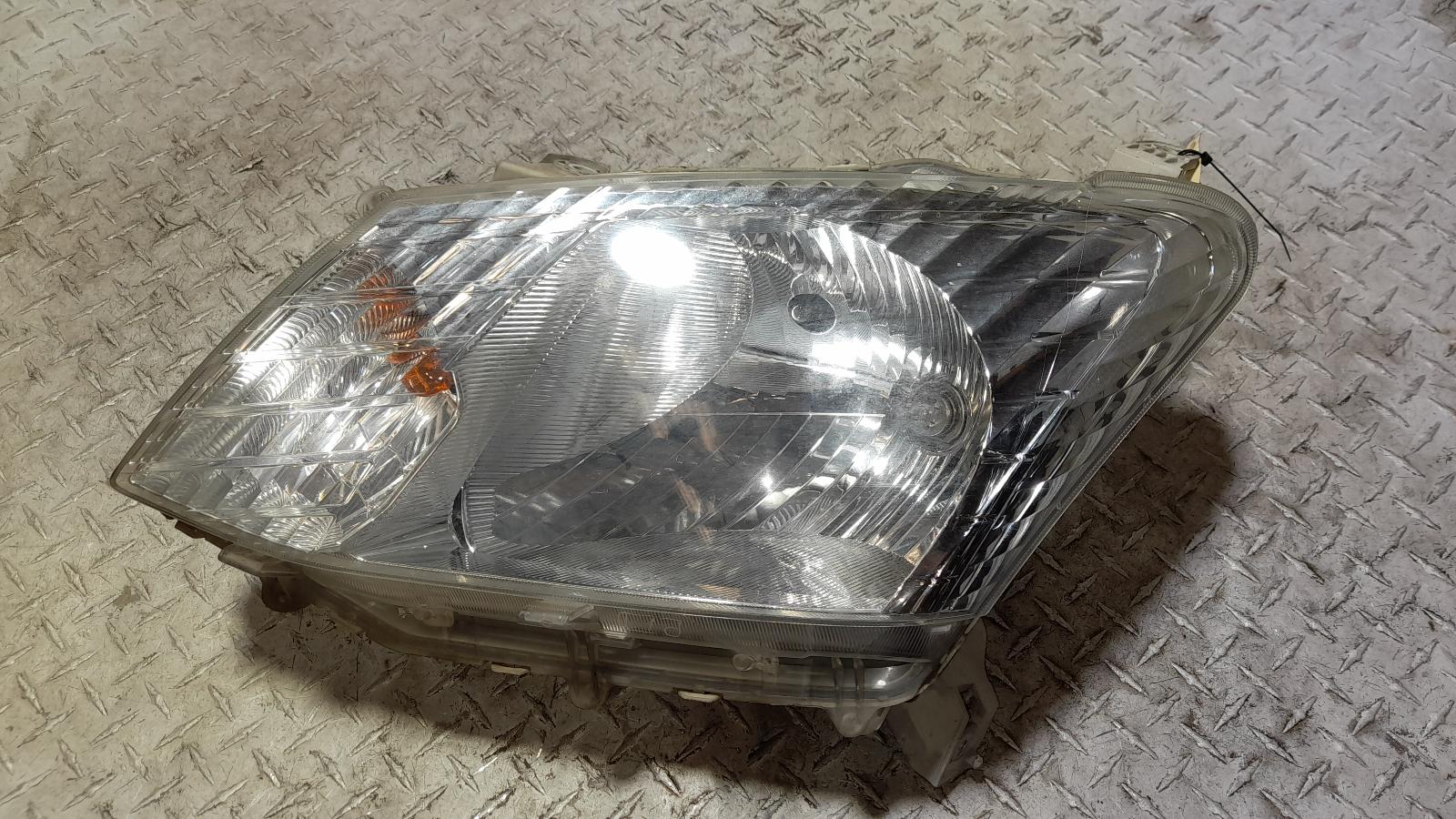 View Auto part Left Headlamp Isuzu Dmax 2016