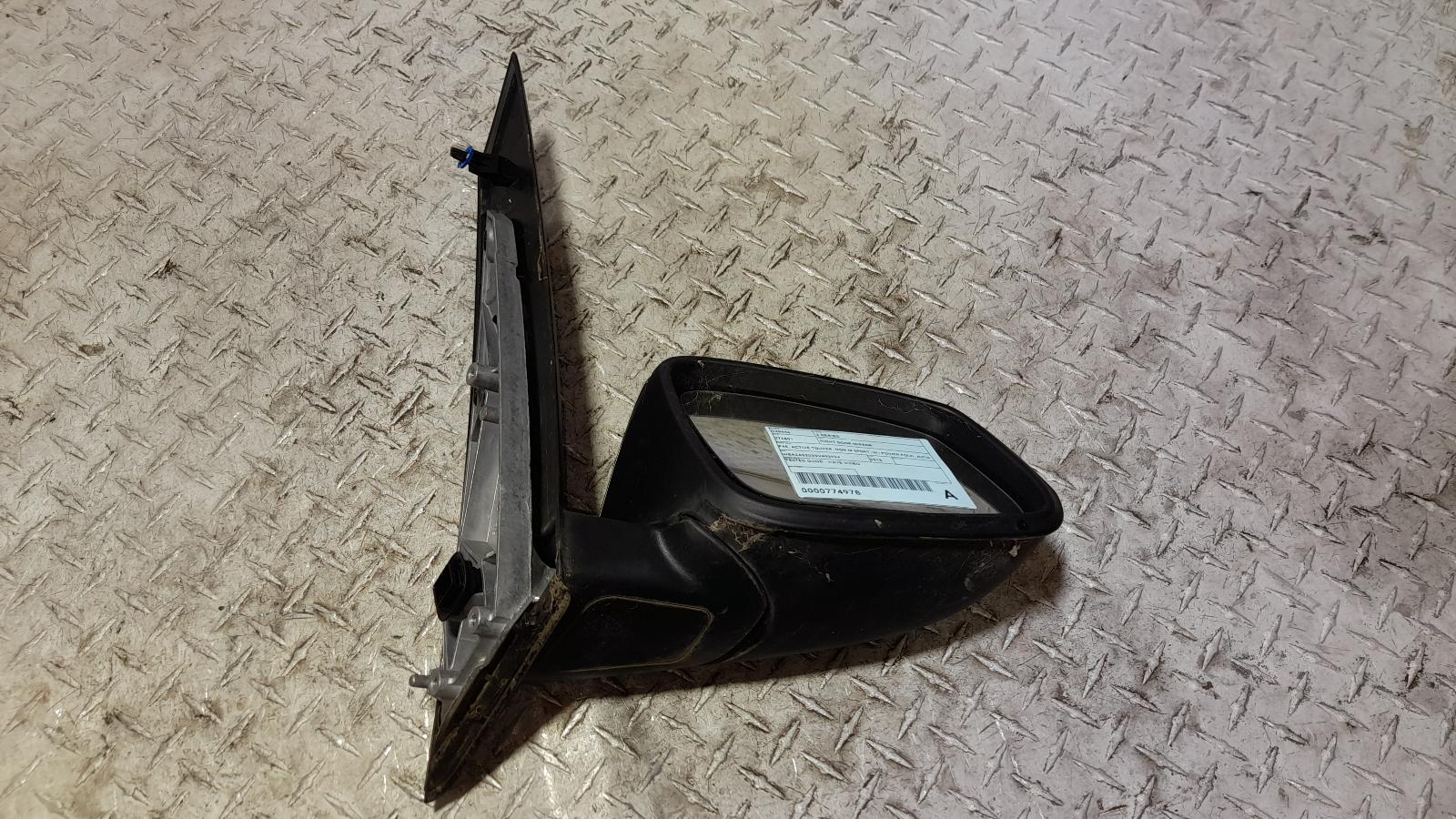 View Auto part Right Door Mirror Bmw 2 Series 2015