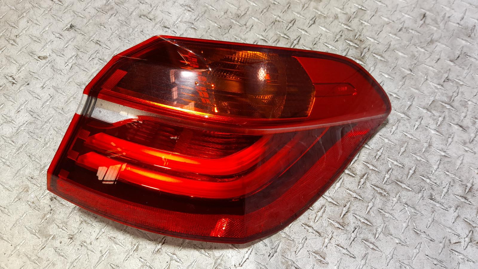 View Auto part Right Taillight Bmw 2 Series 2015