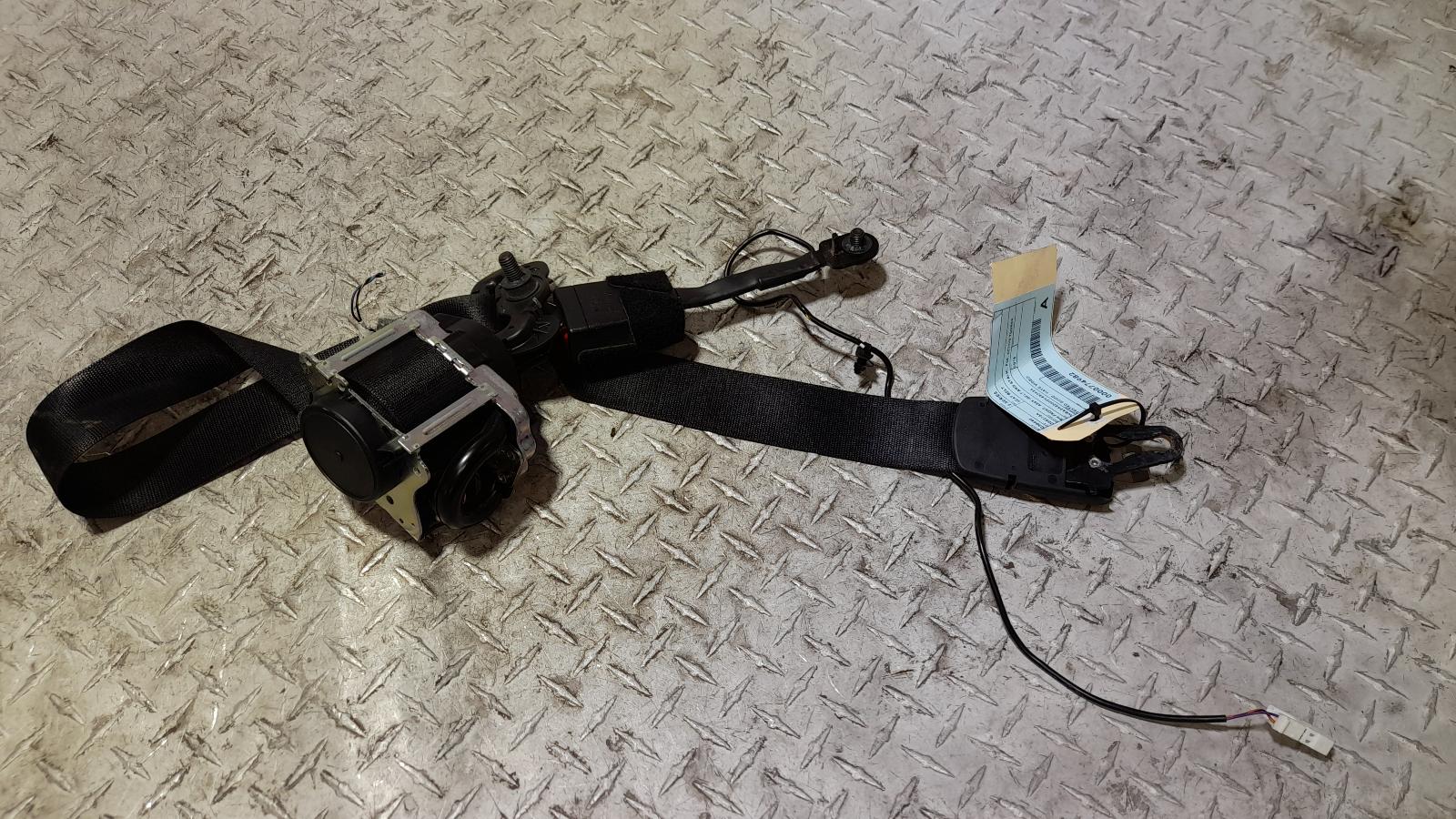 View Auto part Seatbelt/Stalk Bmw 2 Series 2015