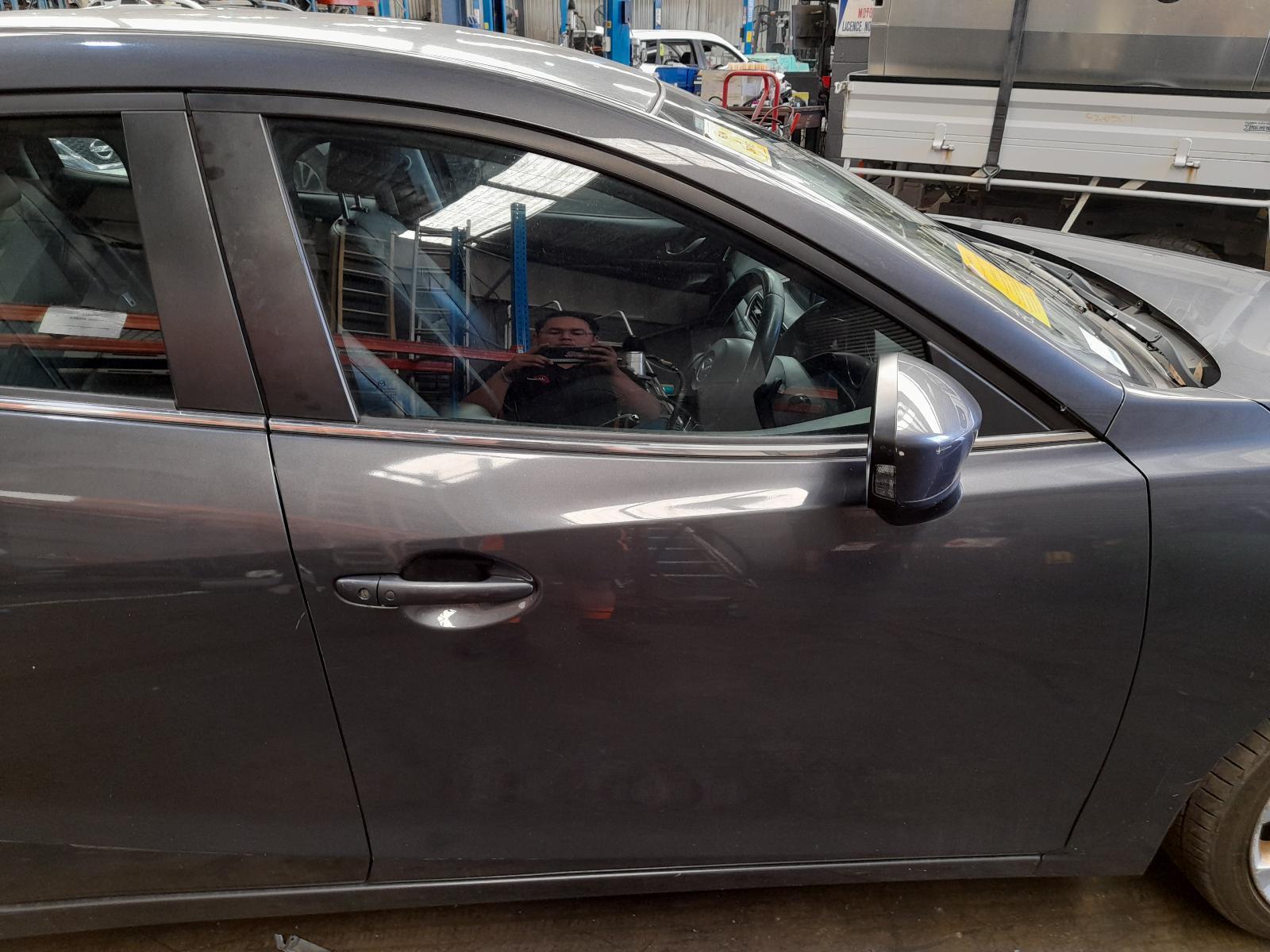 View Auto part Right Front Door Mazda 3 2014
