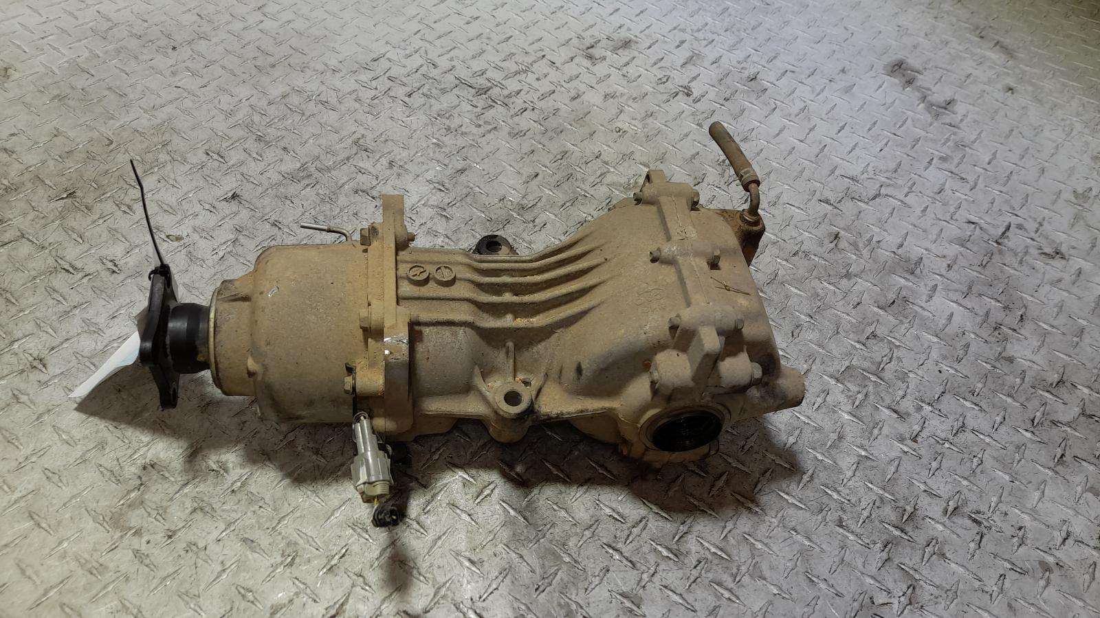 View Auto part Differential Centre Nissan Murano 2014