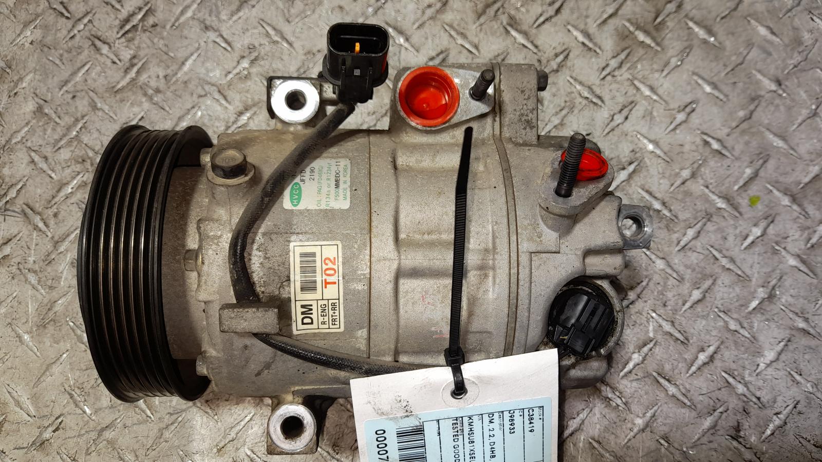 View Auto part A/C Compressor Hyundai Santa Fe 2014