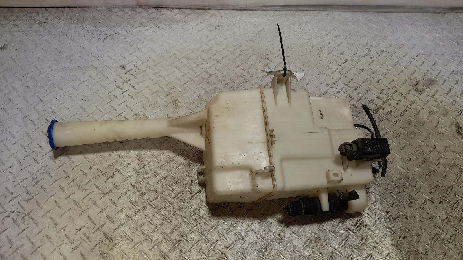 View Auto part Washer Bottle Hyundai Santa Fe 2014