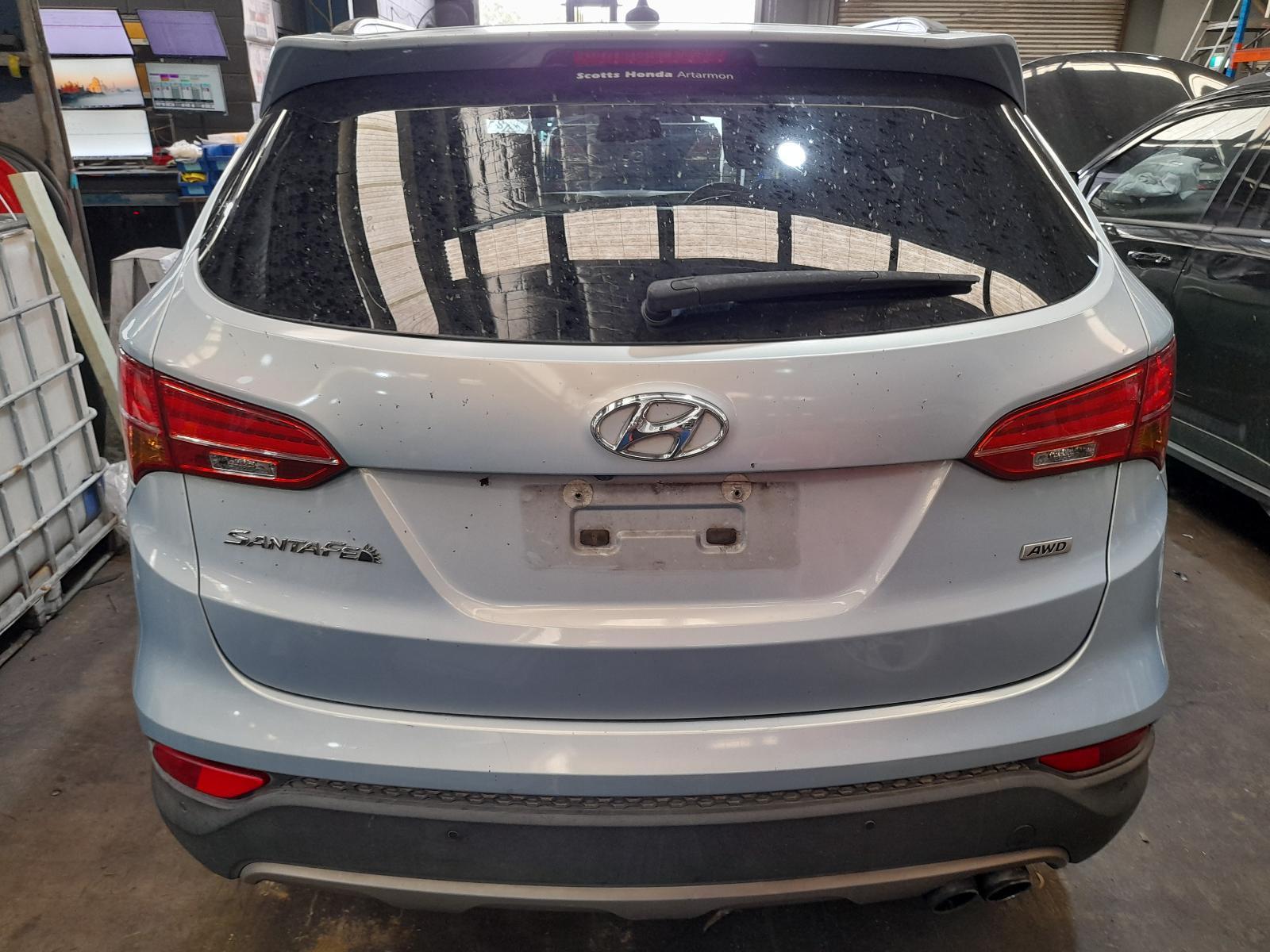 View Auto part Bootlid/Tailgate Hyundai Santa Fe 2014