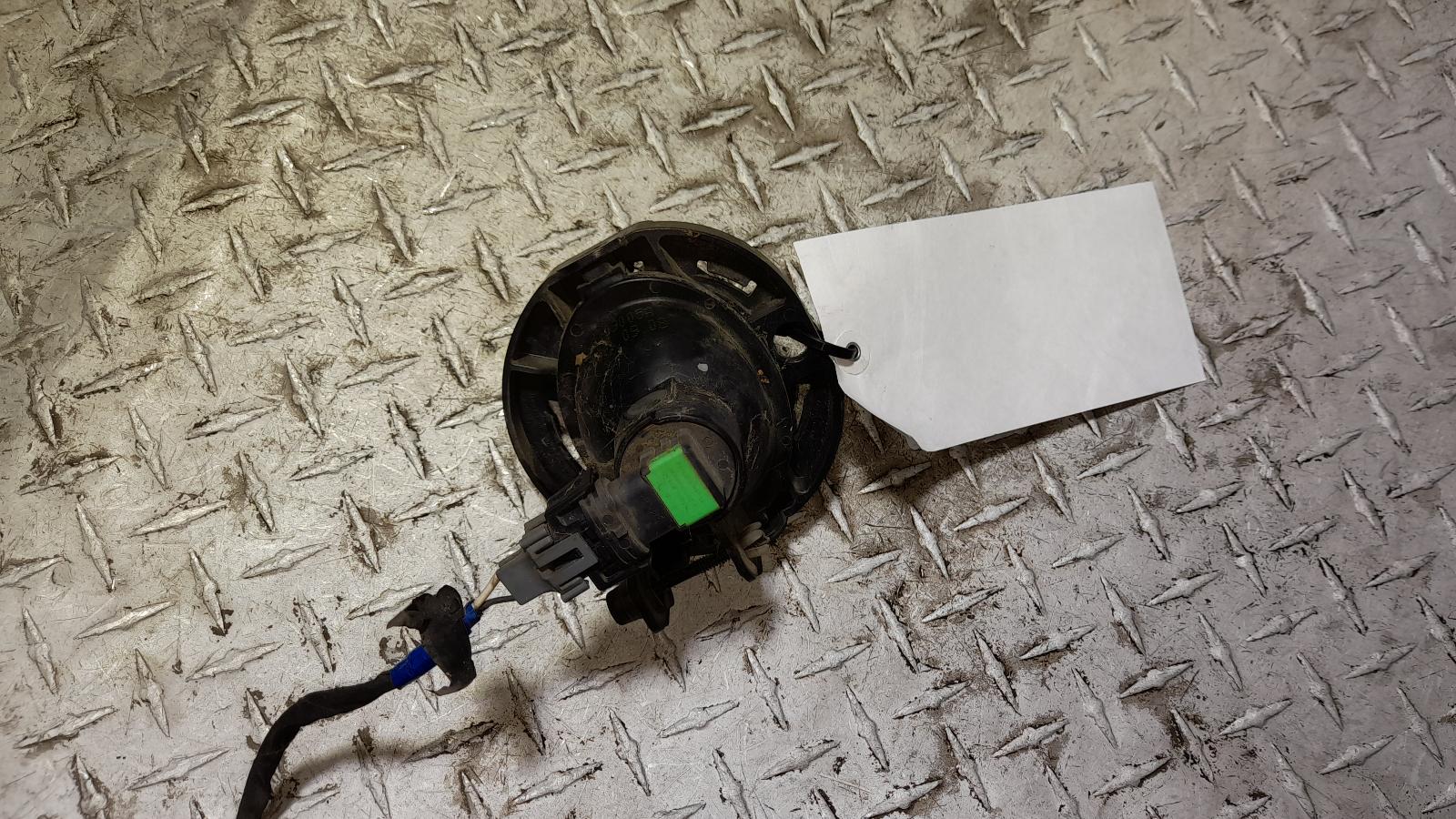 View Auto part Left Indicator/Fog/Side Jeep Compass 2012