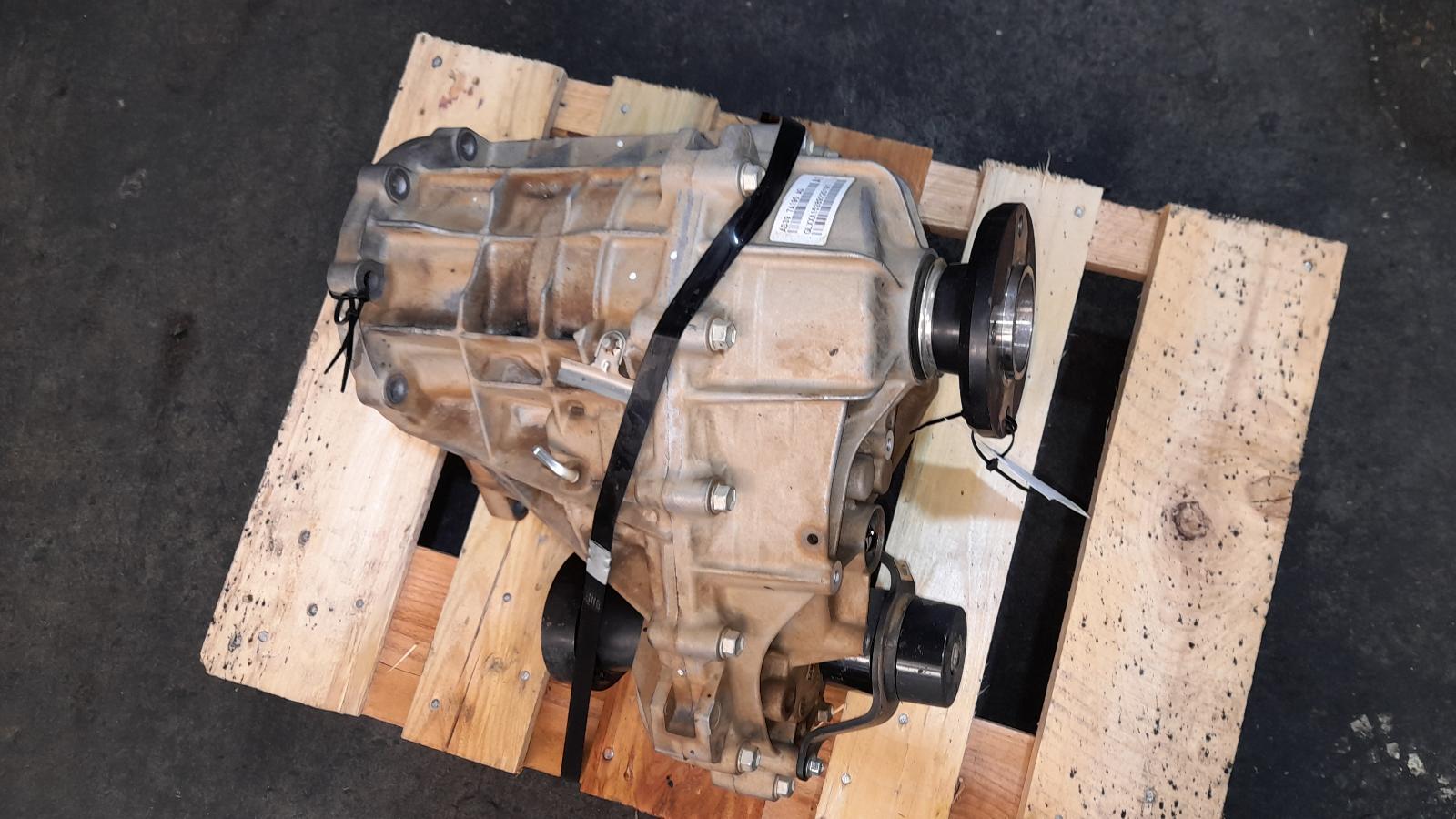 View Auto part Transfer Case Ford Ranger 2012