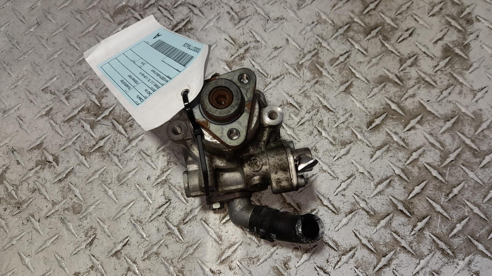 View Auto part Steering Pump Volkswagen Transporter 2013