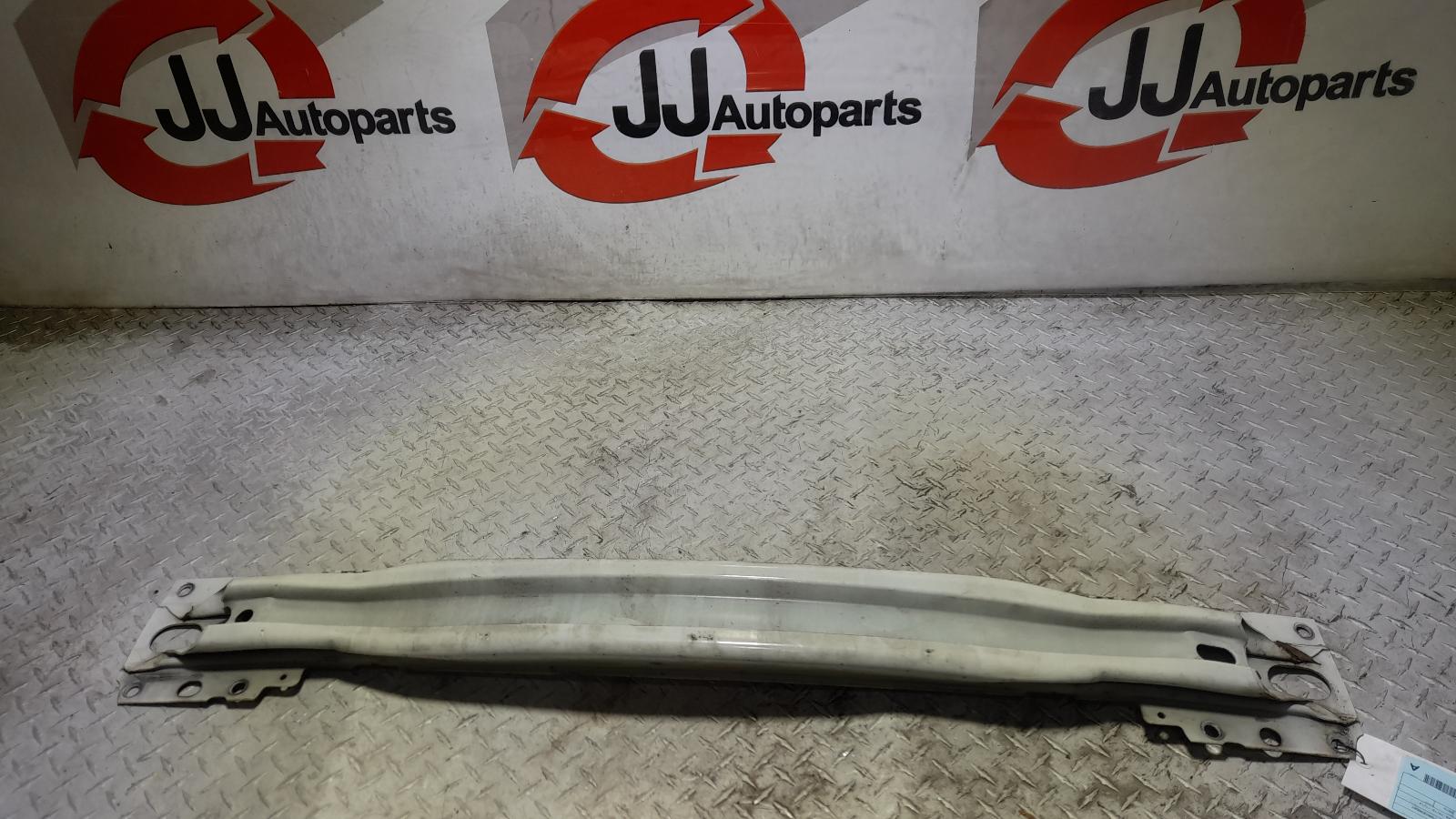 View Auto part F/Bar Reinforc/Brack Volvo S60/v60 2012