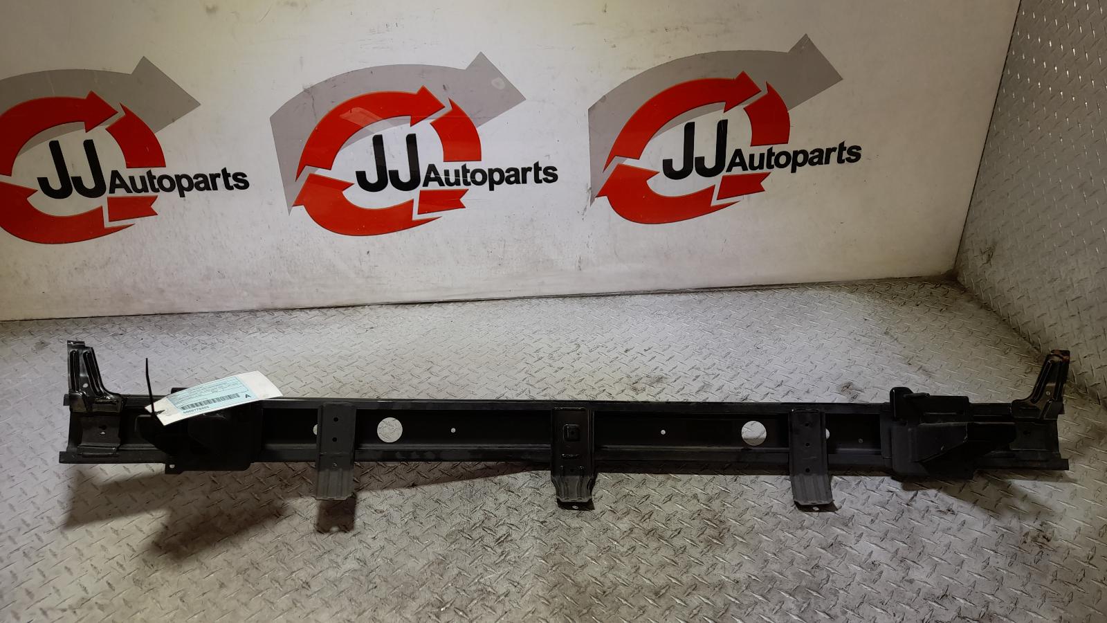 View Auto part R/Bar Bracket/Reinfo Hyundai Iload/imax 2020