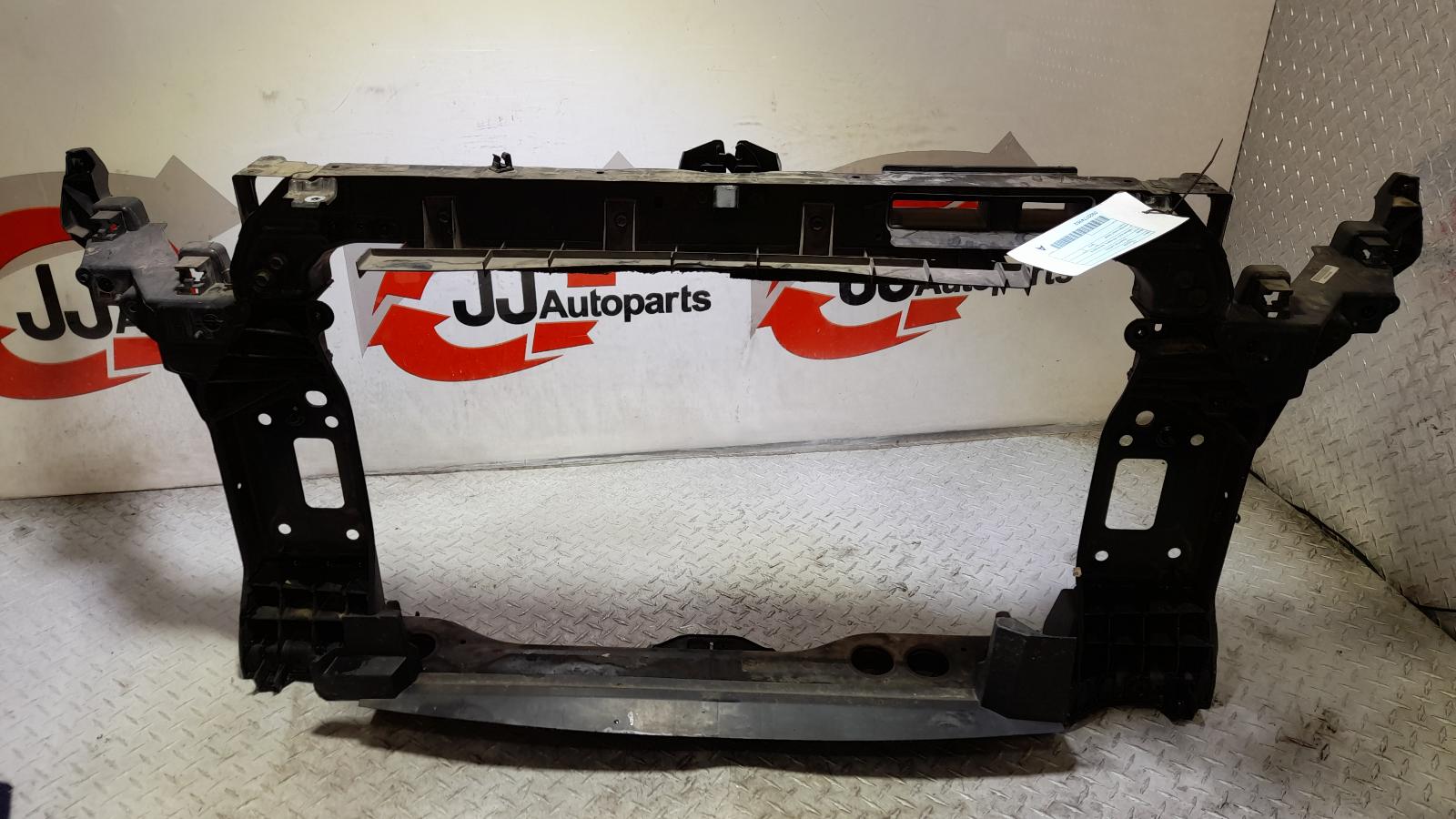 View Auto part Radiator Support Hyundai Tucson 2016