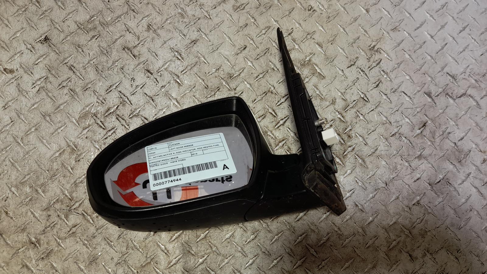 View Auto part Left Door Mirror Hyundai Tucson 2016