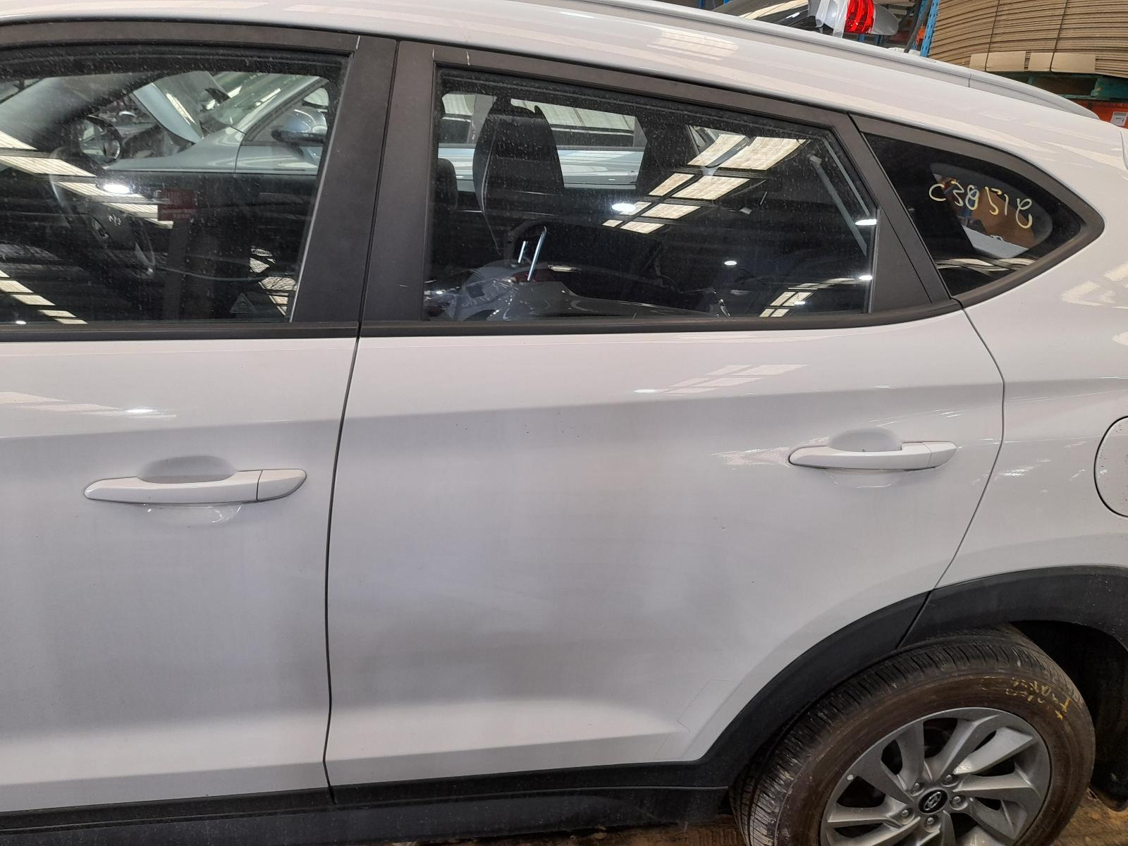 View Auto part Left Rear Door/Sliding Hyundai Tucson 2016