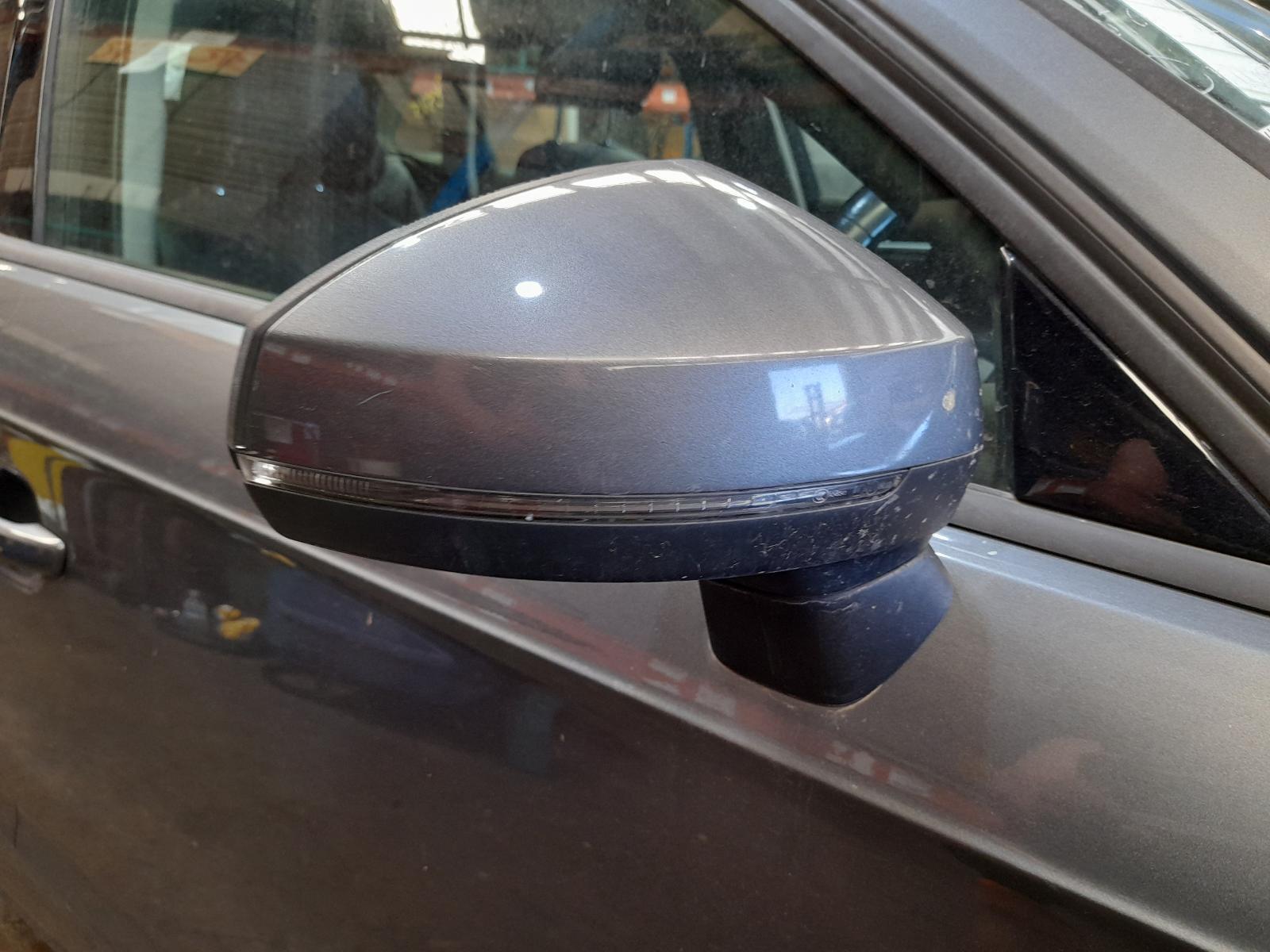 View Auto part Right Door Mirror Audi A3 2015