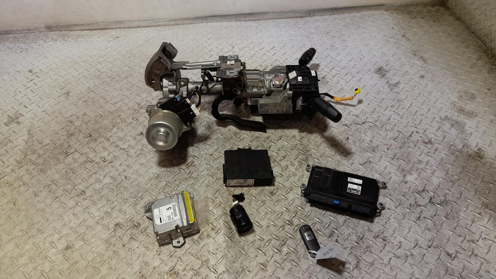 View Auto part Ecu Mazda 3 2017