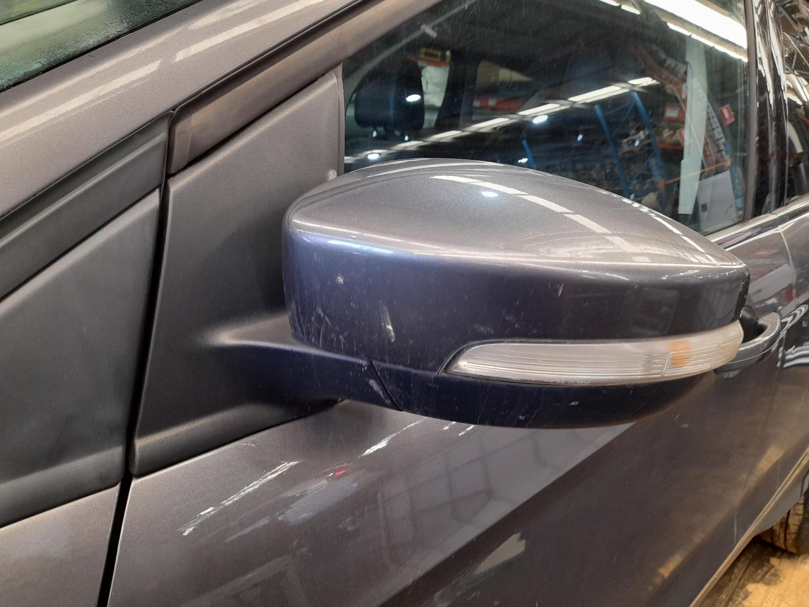 View Auto part Left Door Mirror Ford Kuga 2013