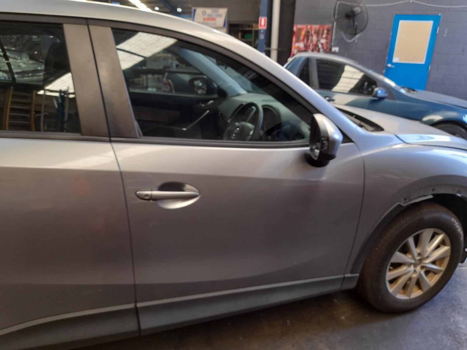 View Auto part Right Front Door Mazda Cx5 2013