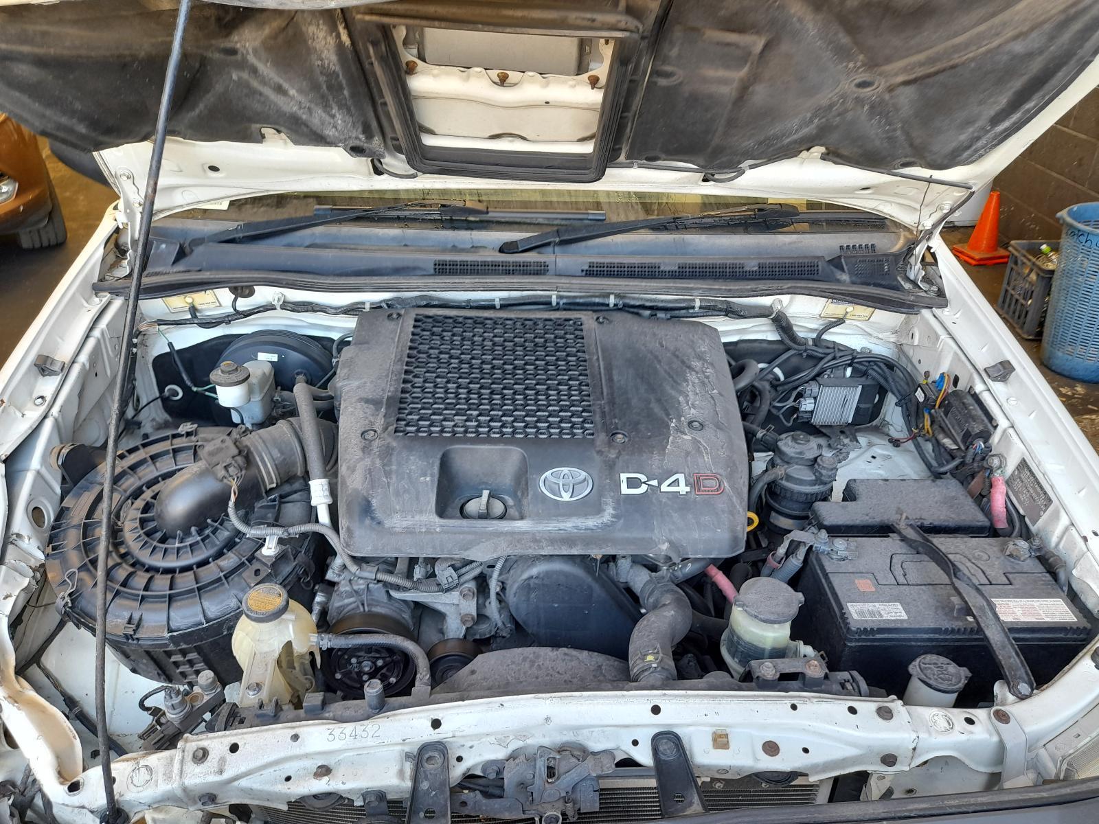 View Auto part Engine Toyota Hilux 2011