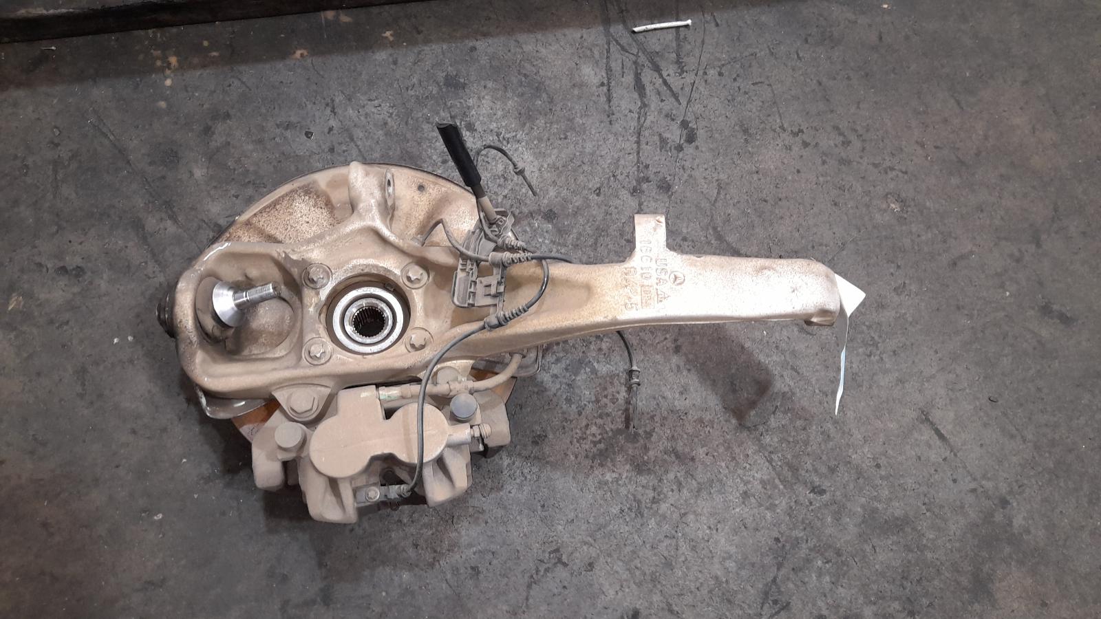 View Auto part Right Front Hub Assembly Mercedes M Class 2013