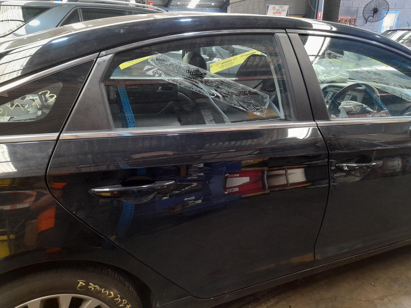 View Auto part Right Rear Door Sliding Hyundai Sonata 2016