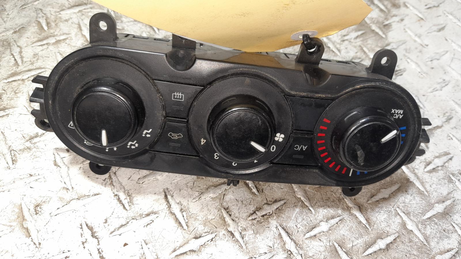 View Auto part Heater/Ac Controls Ford Ranger 2014