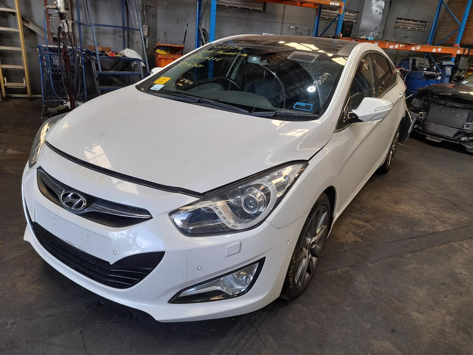 View Auto part Trans/Gearbox Hyundai I40 2014