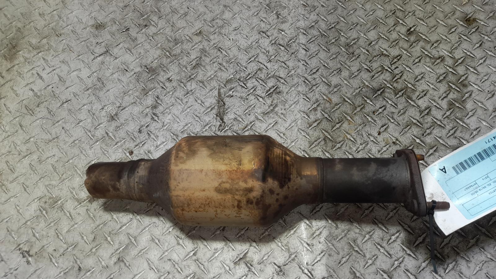 View Auto part Catalytic Converter Ford Escape 2016