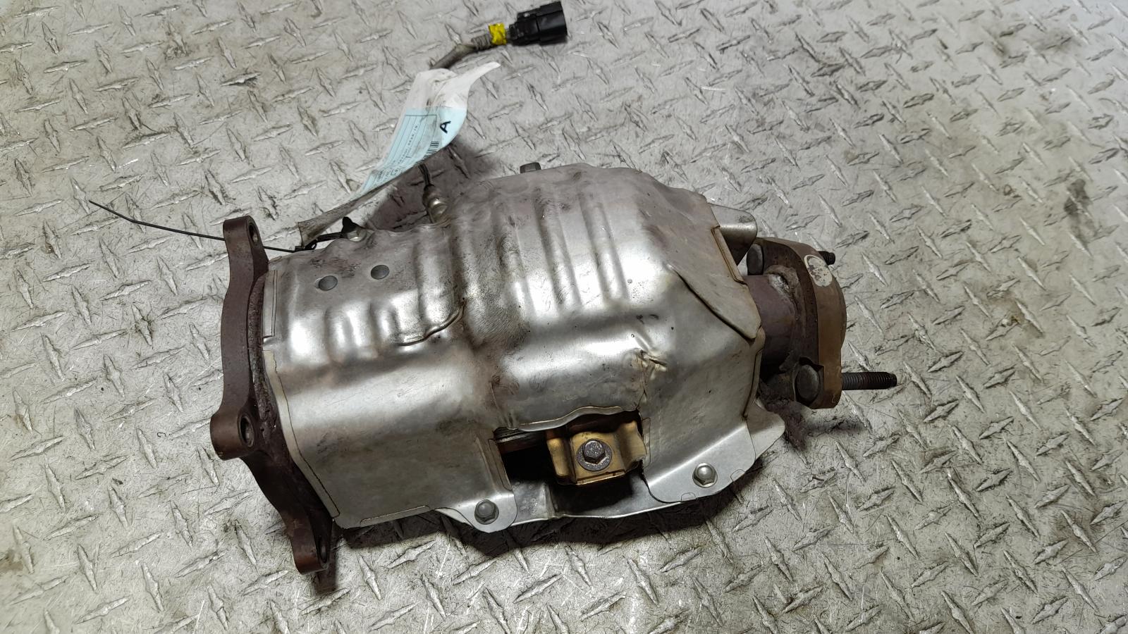 View Auto part Catalytic Converter Mazda Cx9 2013