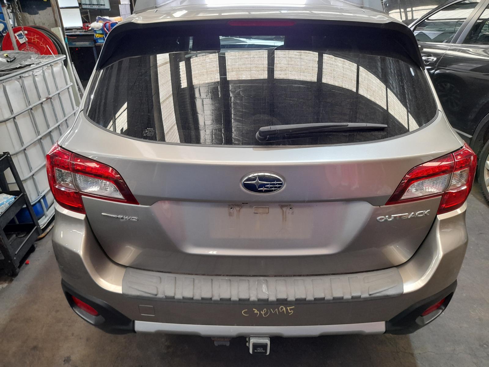 View Auto part Bootlid/Tailgate Subaru Outback 2015