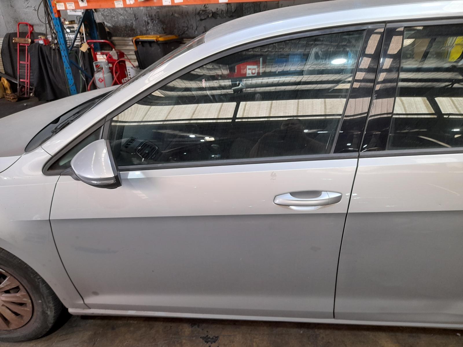 View Auto part Left Front Door Volkswagen Golf 2015