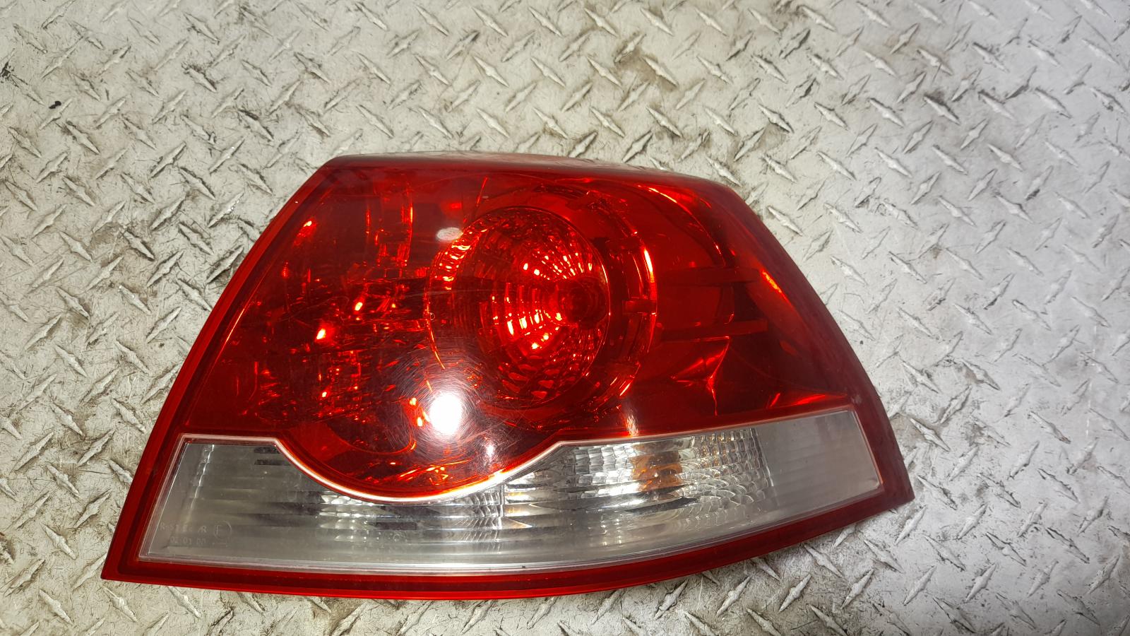 View Auto part Right Taillight Holden Commodore 2011