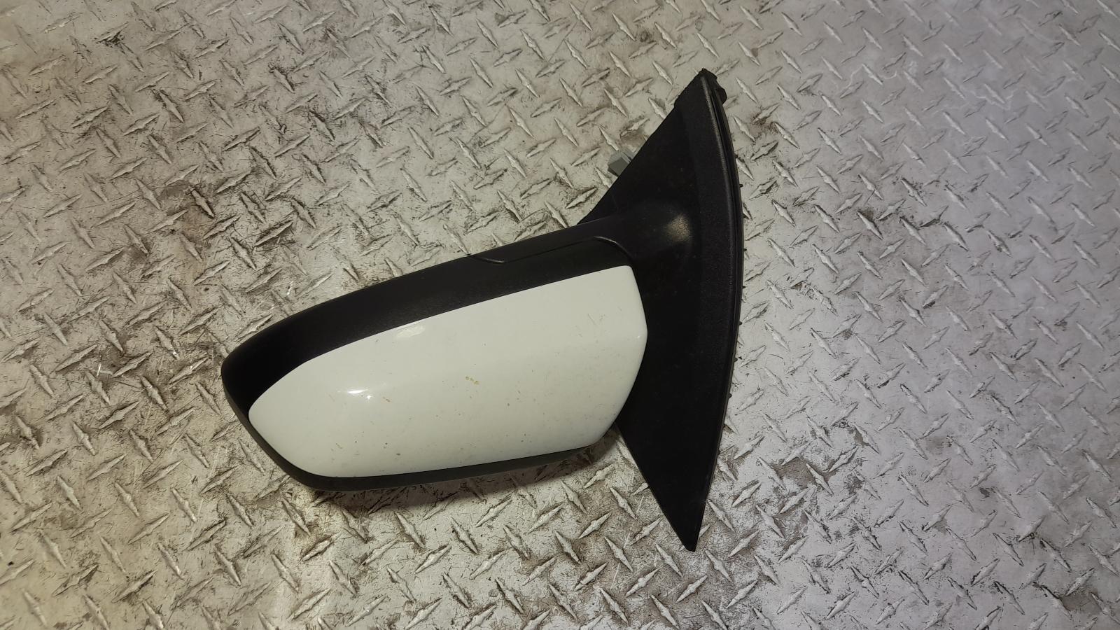 View Auto part Left Door Mirror Holden Commodore 2014