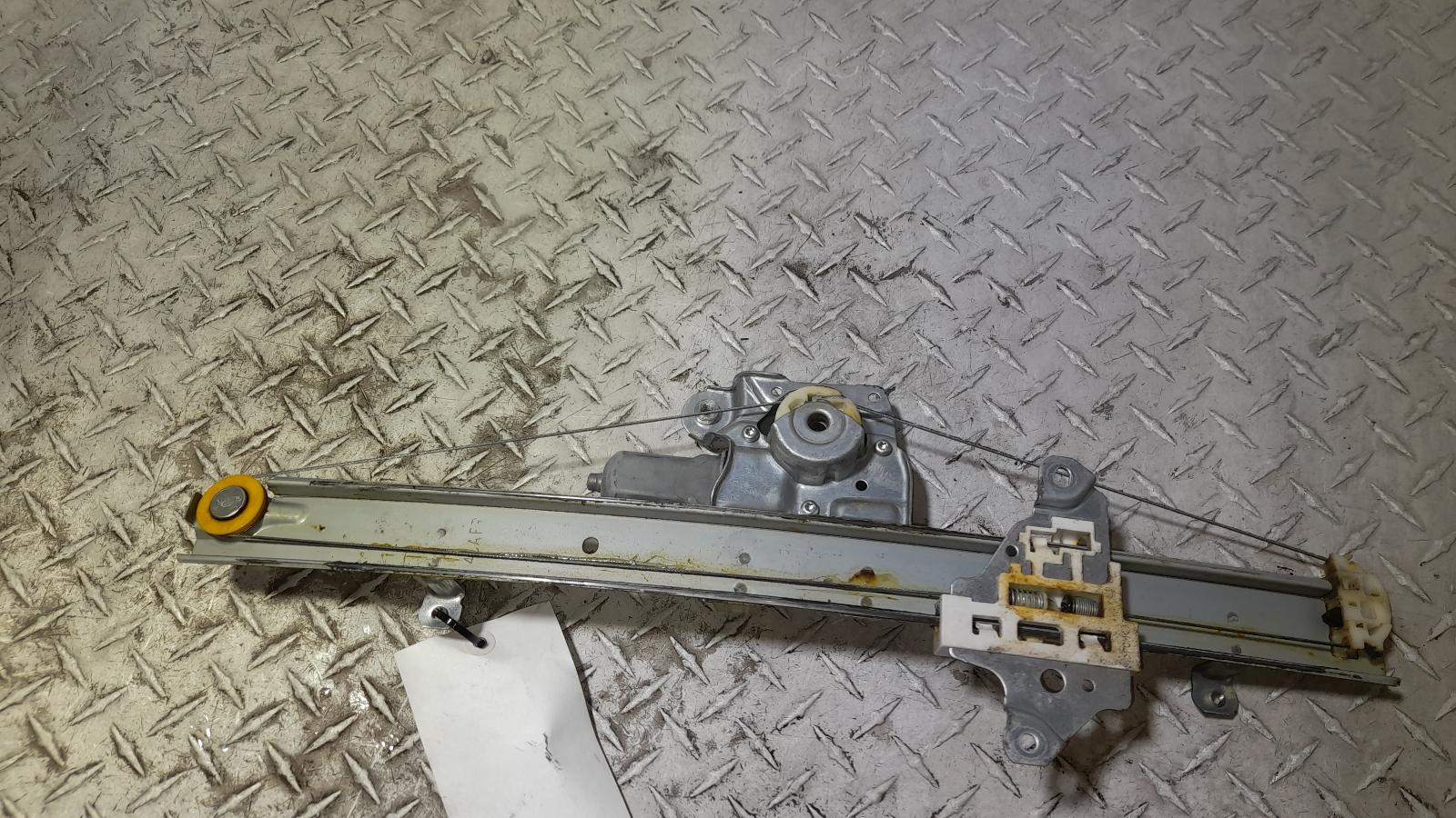 View Auto part Right Front Window Reg/Motor Nissan Xtrail 2019