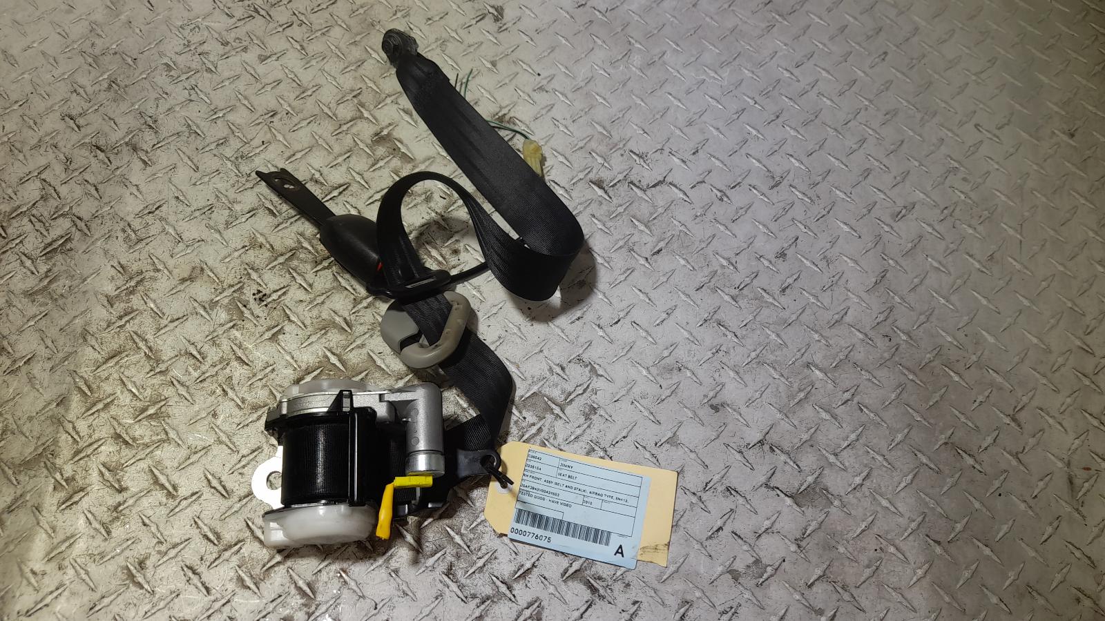 View Auto part Seatbelt/Stalk Suzuki Jimny 2010