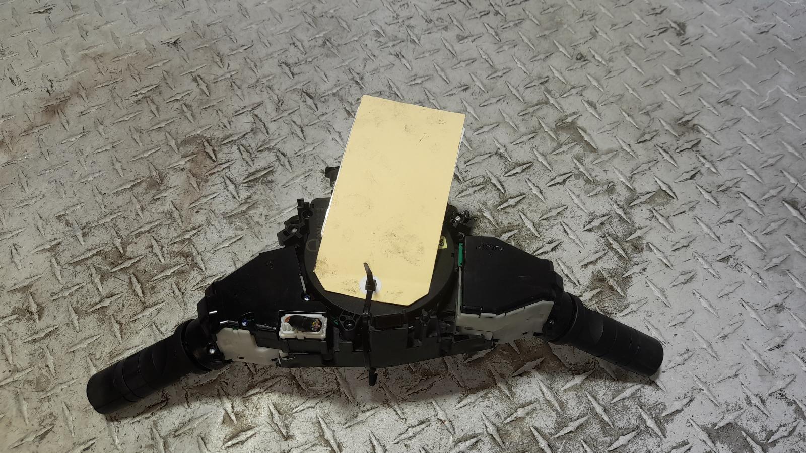 View Auto part Airbag Module/Sensor Nissan Dualis 2012
