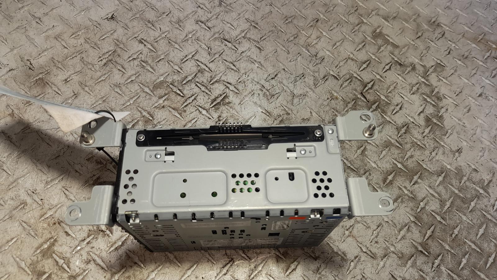 View Auto part Radio/Cd/Dvd/Sat/Tv Ford Ranger 2019