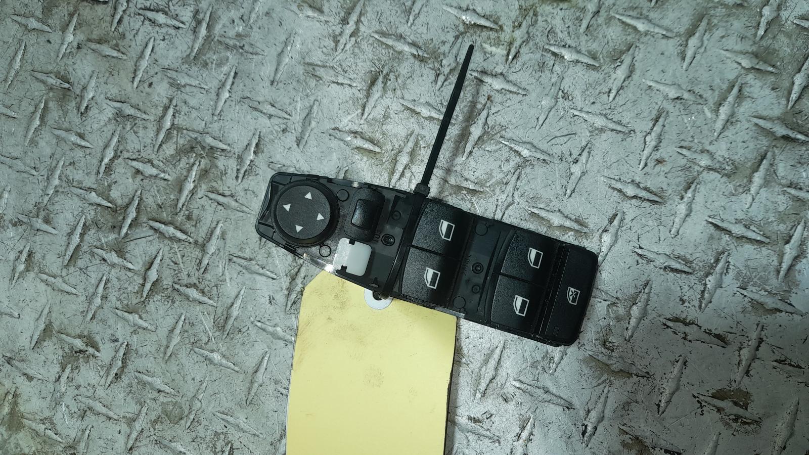 View Auto part Pwr Dr Wind Switch Bmw 2 Series 2015